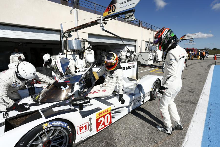  Porsche 919 Hybrid 2014 года  (фото 16 из 48)